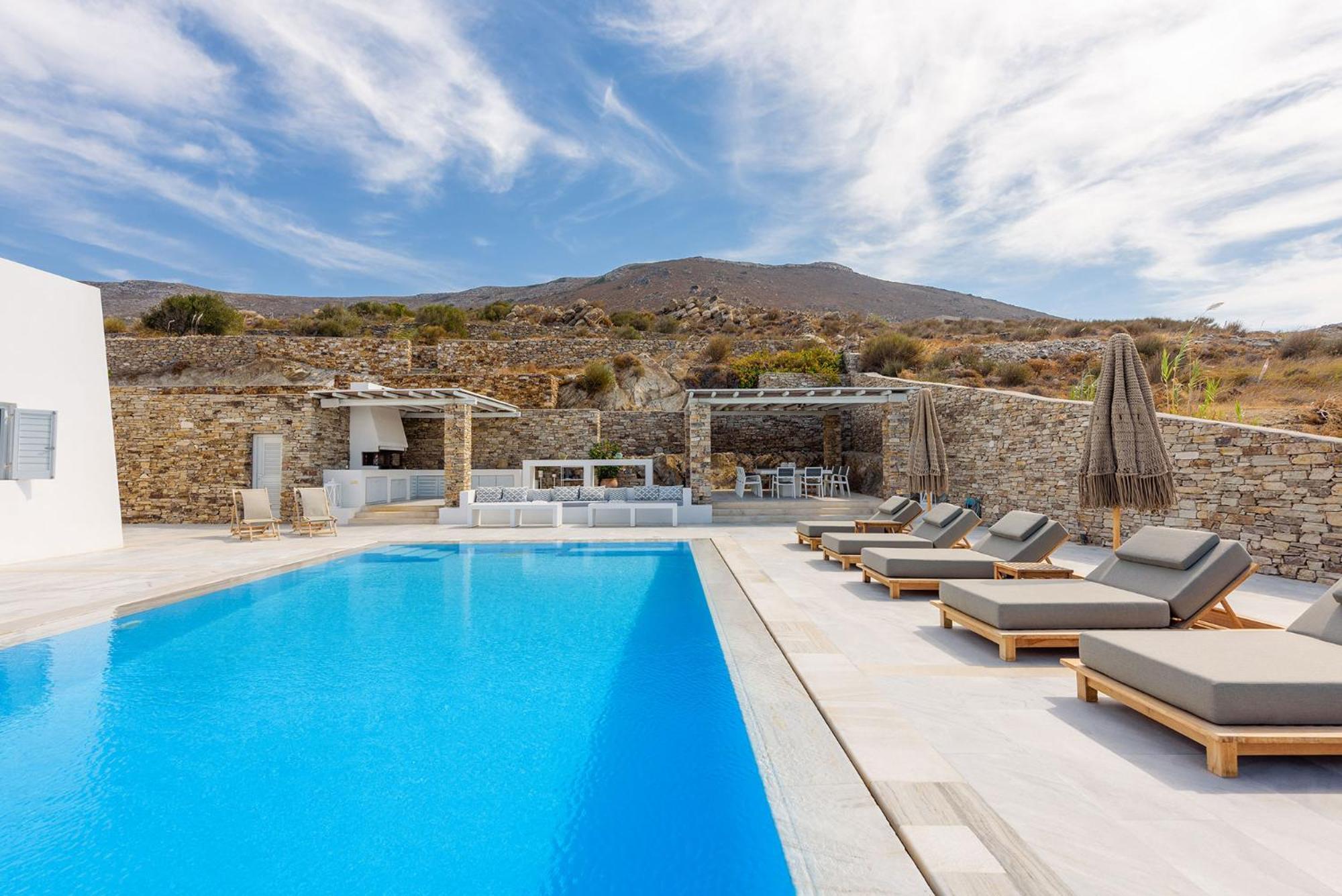 Tluxuryvilla Parikia  Luaran gambar