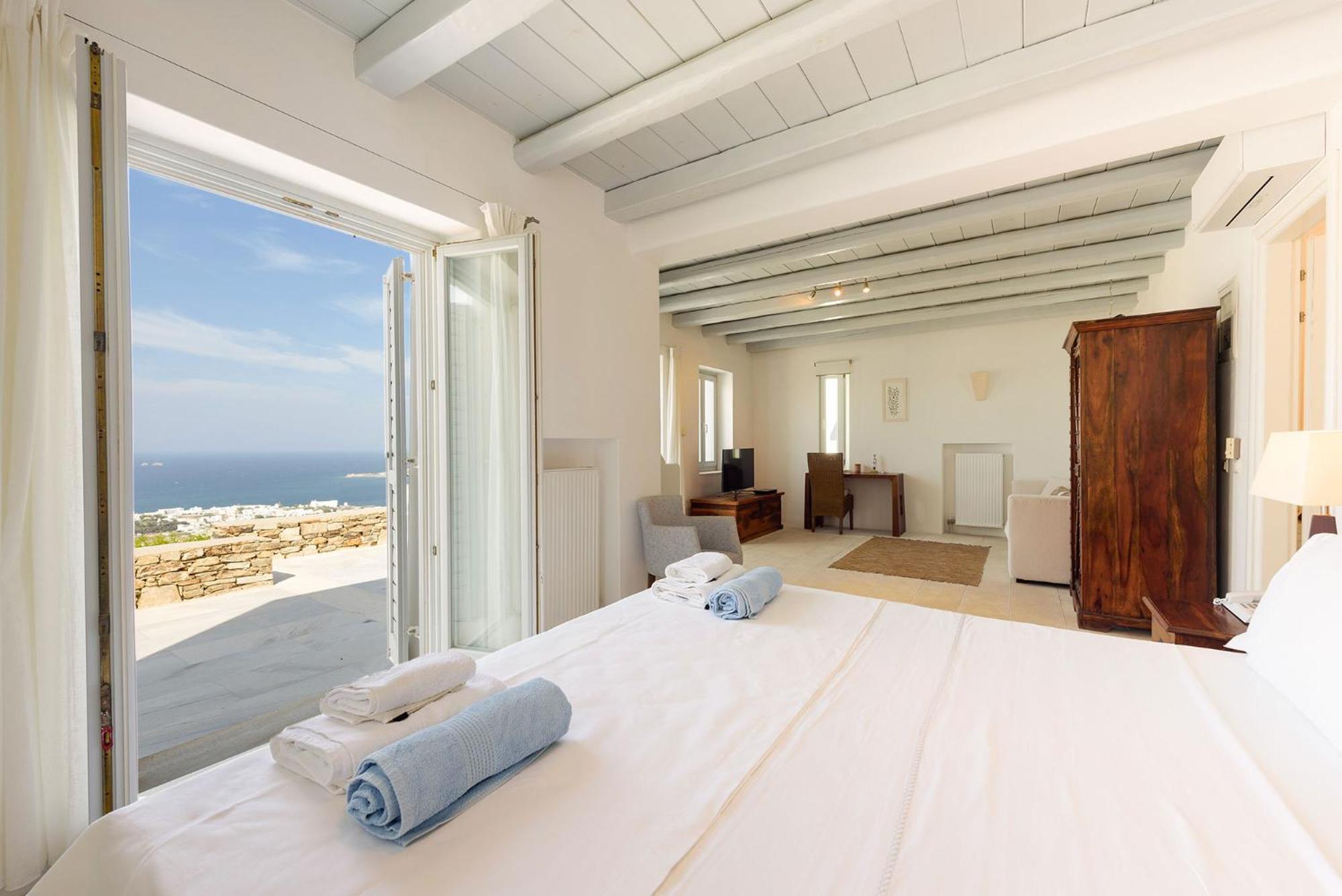 Tluxuryvilla Parikia  Luaran gambar