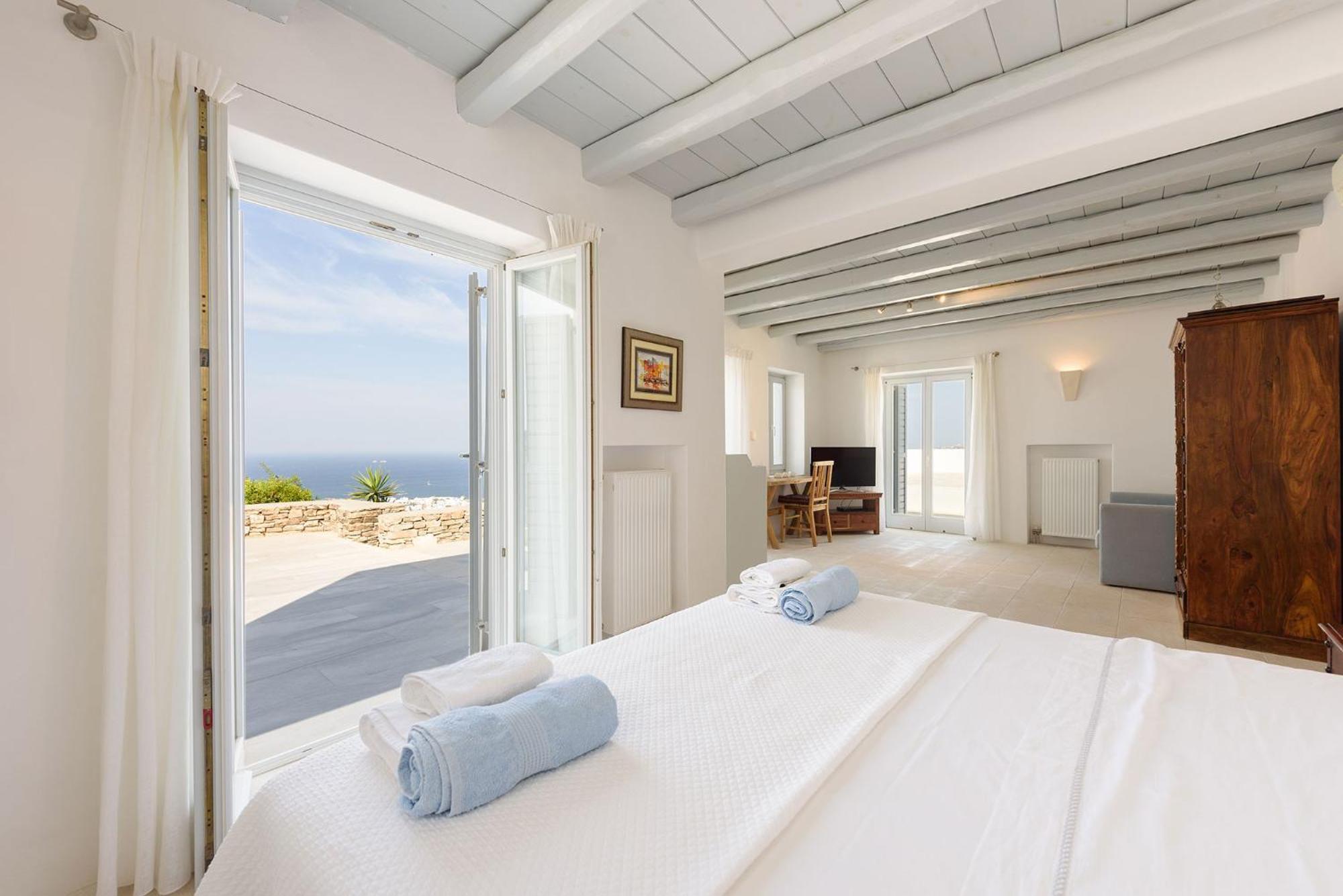 Tluxuryvilla Parikia  Luaran gambar